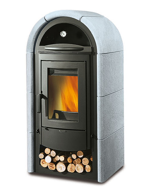 STEFANY FORNO petra